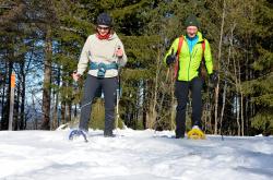 Bei ausreichender Schneelage geht es mit Schneeschuhen entlang der Flanitz. (Foto: Joachim Chwaszcza)